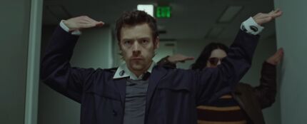 Harry Styles en el videoclip de 'Aperture'