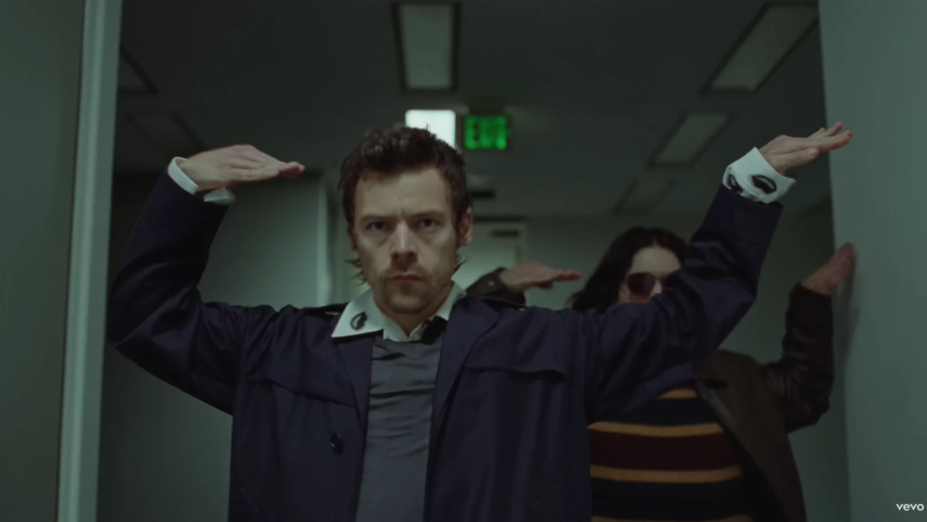 Harry Styles en el videoclip de 'Aperture' Harry Styles en el videoclip de 'Aperture'