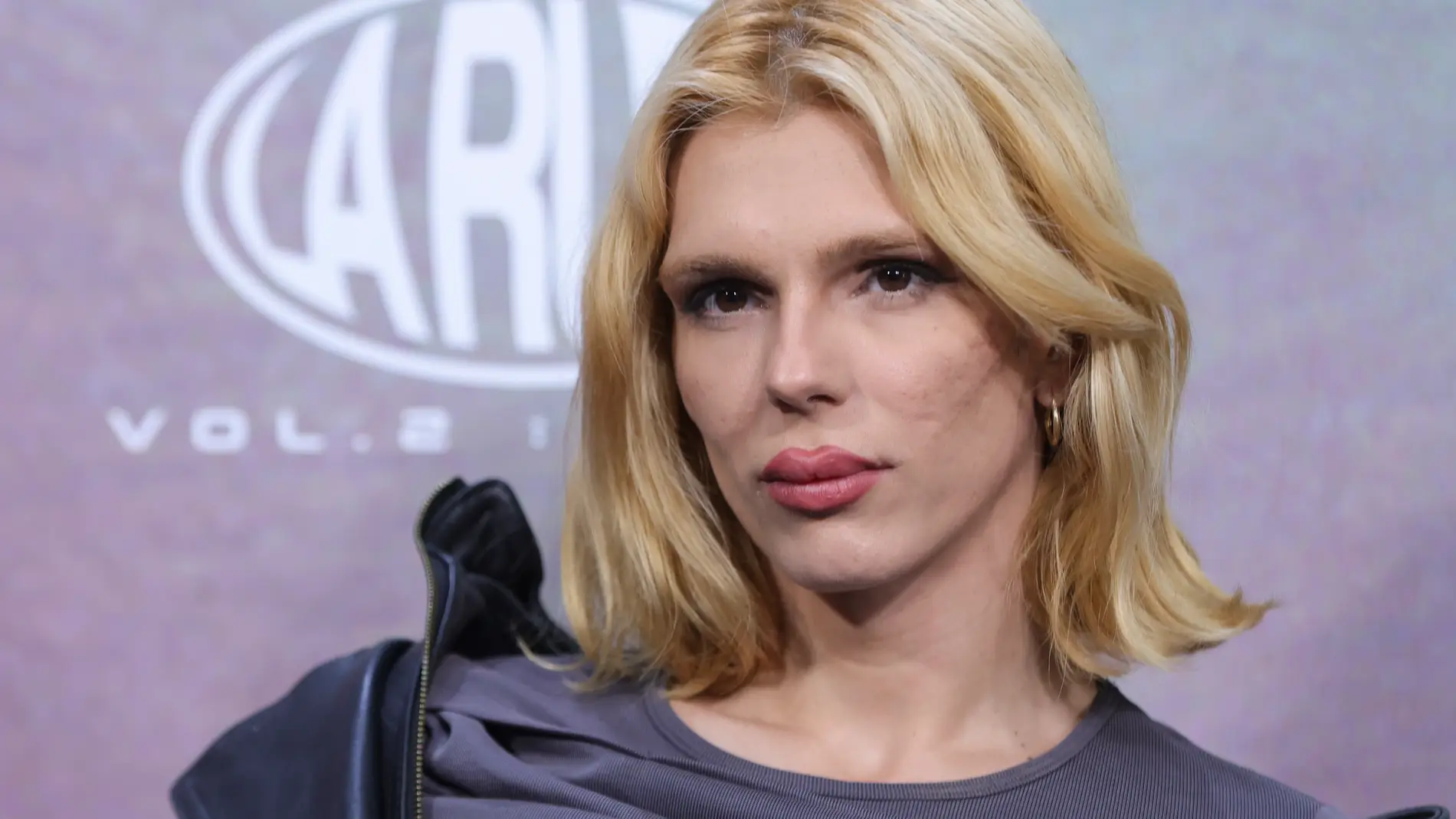 Samantha Hudson Samantha Hudson