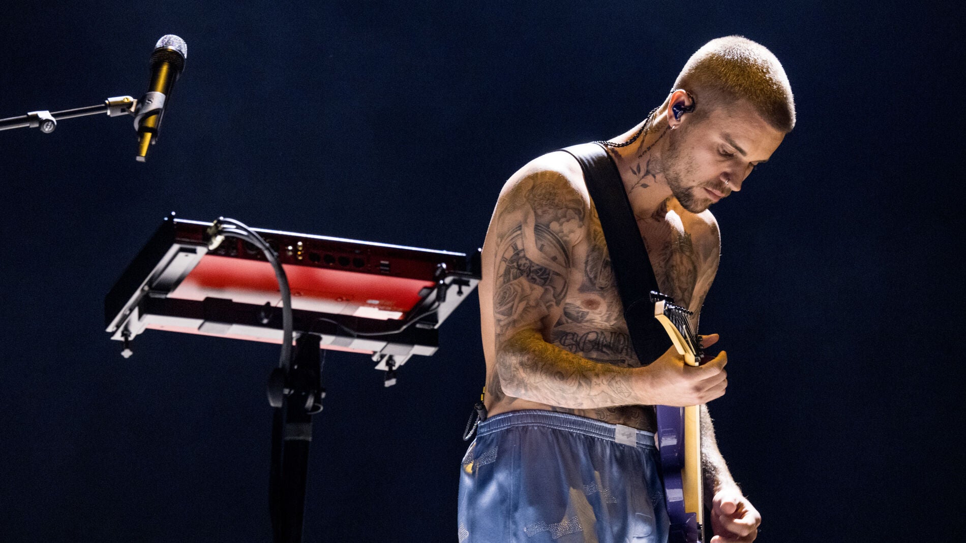 Justin Bieber actuando en los Grammy