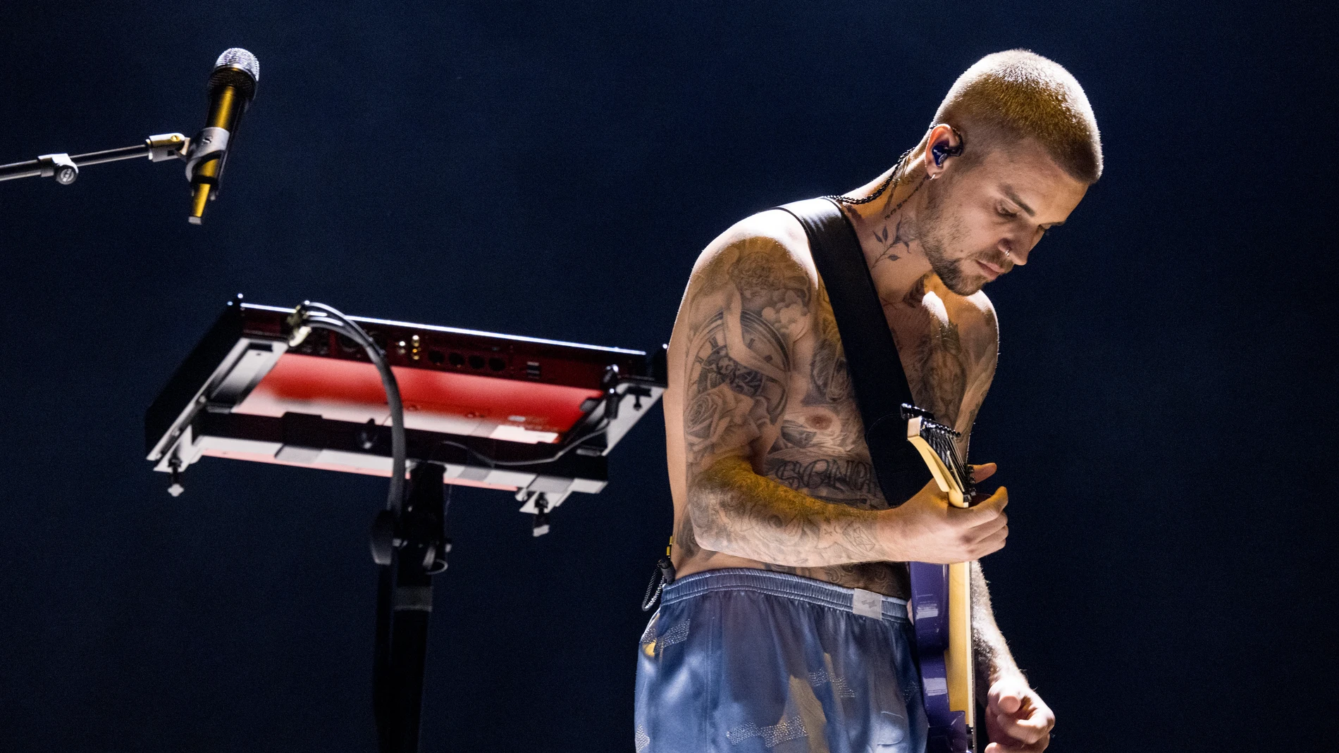 Justin Bieber actuando en los Grammy Justin Bieber actuando en los Grammy