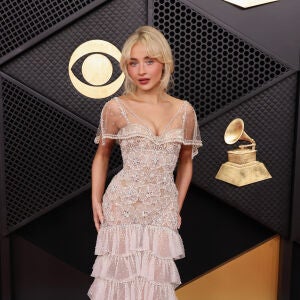 Sabrina Carpenter interpone una orden de alejamiento a un presunto acosador Sabrina Carpenter interpone una orden de alejamiento a un presunto acosador