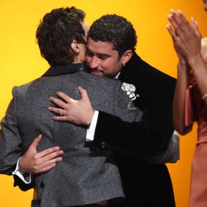 ¿Bad Bunny está comprometido? El anillo que llevaba en los Grammy ¿Bad Bunny está comprometido? El anillo que llevaba en los Grammy