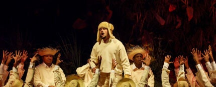 Bad Bunny durante su residencia 'No me quiero ir de aqu&iacute;'