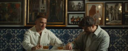 Antony Z y Pablo Albor&aacute;n en 'BESOS DORADOS'