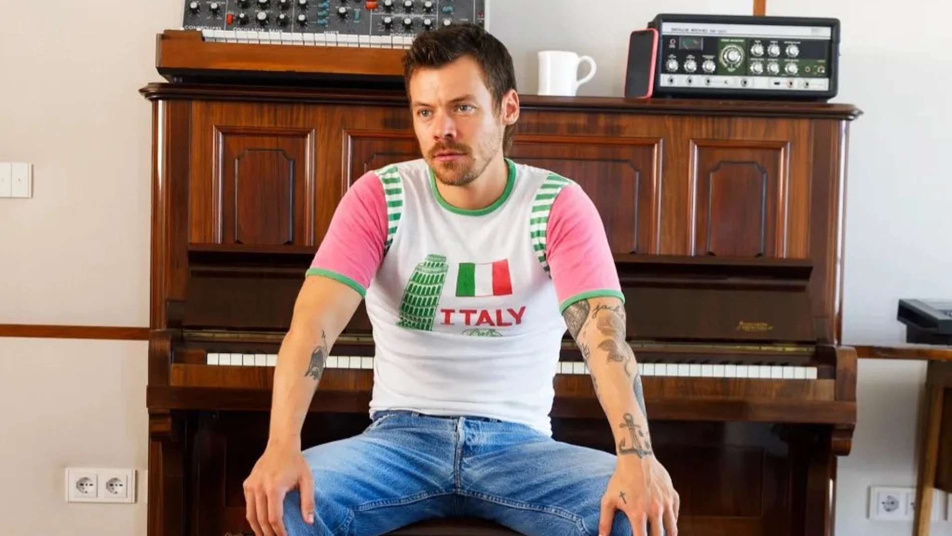 Harry Styles para el periódico 'The Sunday Times' Harry Styles para el periódico 'The Sunday Times'