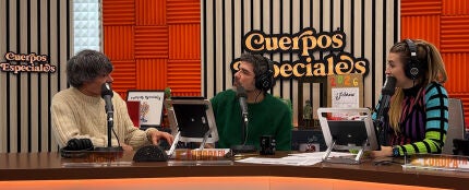 Nacho Guerreros con Nacho Garc&iacute;a y Eva Soriano en 'Cuerpos especiales'.