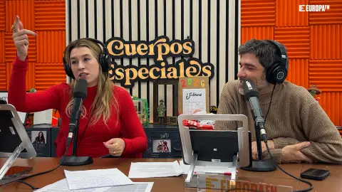 Eva Soriano le grita a una nube en Cuerpos especiales Eva Soriano le grita a una nube en Cuerpos especiales