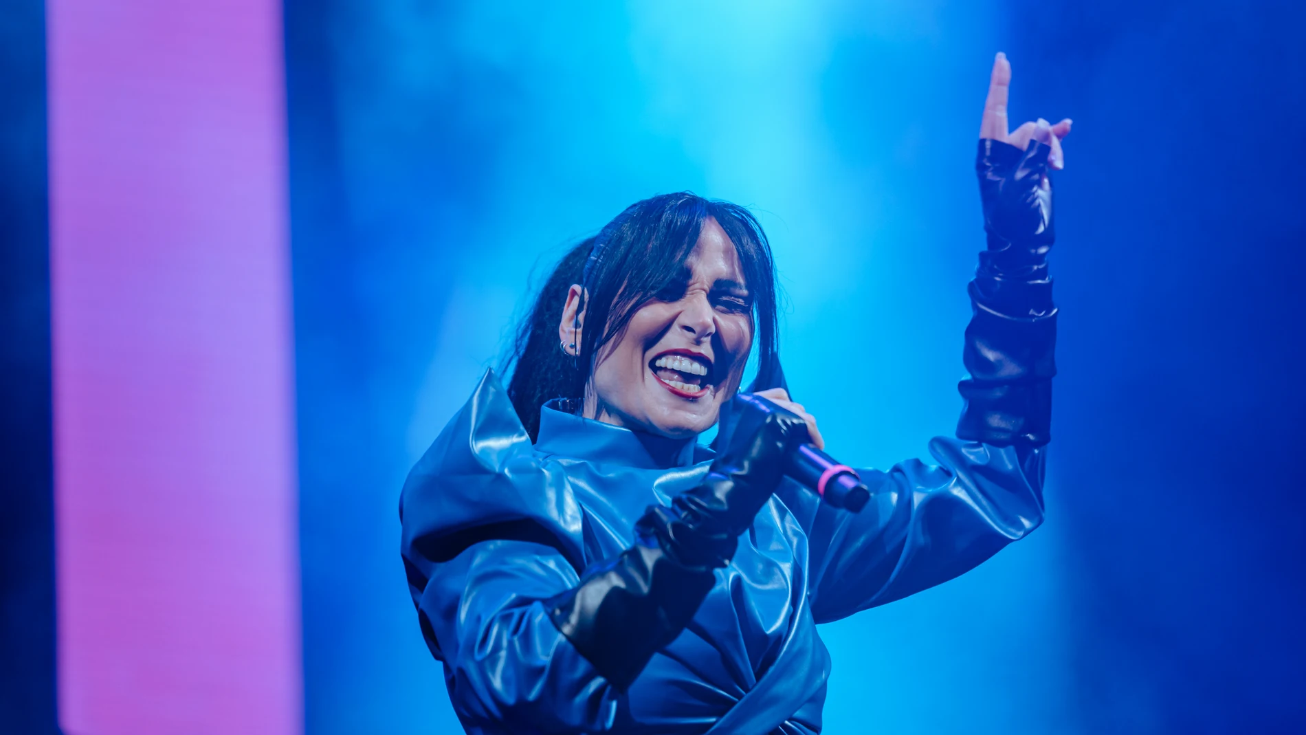 Rosa López actuando en la fiesta del Benidorm Fest 2024 Rosa López actuando en la fiesta del Benidorm Fest 2024