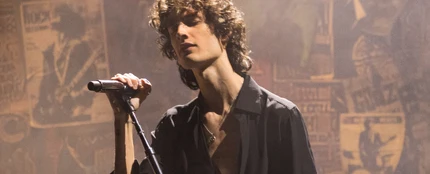 Sombr actuando en los MTV Video Music Awards Sombr actuando en los MTV Video Music Awards