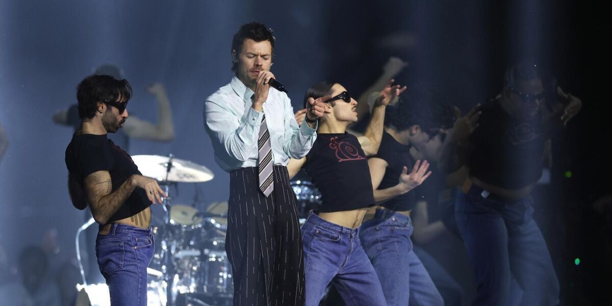Harry Styles, durante su actuaci&oacute;n en los Brit Awards 2026