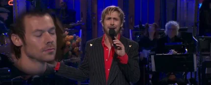 Ryan Gosling canta 'Sign Of The Times' de Harry Styles en el SNL Ryan Gosling canta 'Sign Of The Times' de Harry Styles en el SNL
