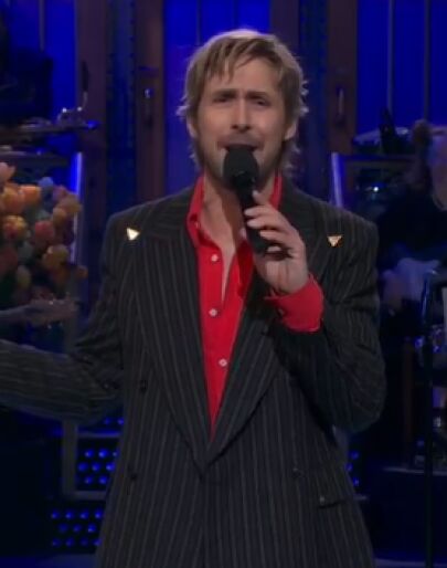 Ryan Gosling canta 'Sign Of The Times' de Harry Styles en el SNL
