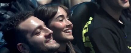 La tierna reacci&oacute;n de Aitana a la menci&oacute;n de Plex en 'La Velada del A&ntilde;o VI'