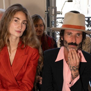 Leiva confirma su relación con Almudena Cañedo: las fotos juntos en París Leiva confirma su relación con Almudena Cañedo: las fotos juntos en París