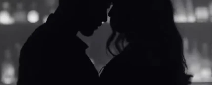 Chanel y Michael Olivera, en el videoclip de st. Pedro Chanel y Michael Olivera, en el videoclip de st. Pedro