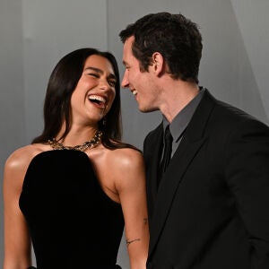 Dua Lipa habla por primera vez de su boda con Callum Turner: Dua Lipa habla por primera vez de su boda con Callum Turner: