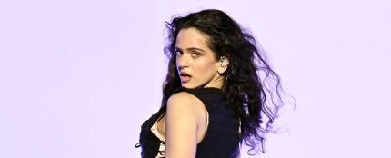 Rosal&iacute;a Lyon (Francia) con el 'LUX TOUR'