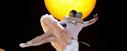 Rosalía en París durante su gira 'LUX TOUR' Rosalía en París durante su gira 'LUX TOUR'