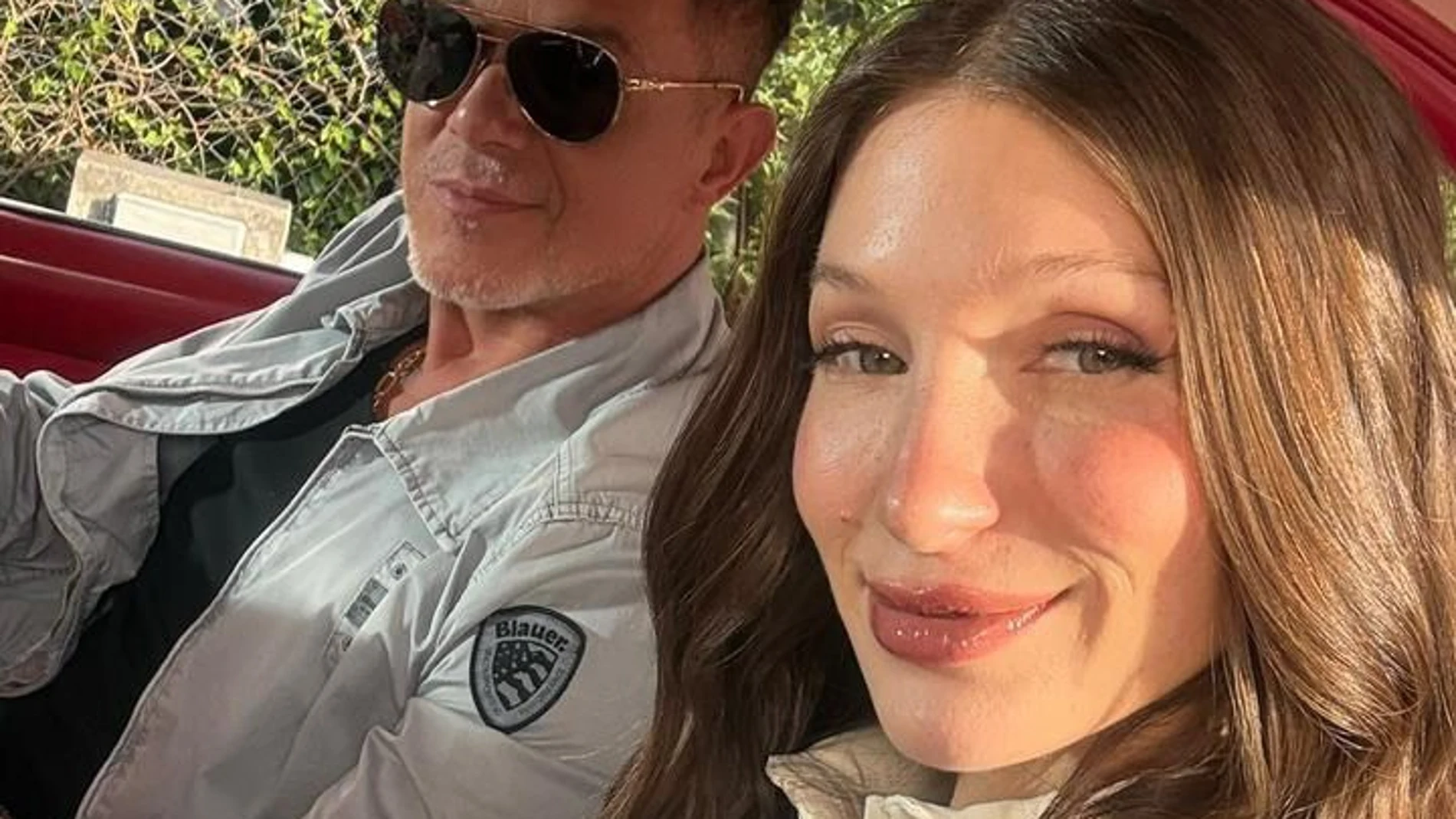 Alejandro Sanz y Yami Safdie en la grabación de 'Cuéntame' Alejandro Sanz y Yami Safdie en la grabación de 'Cuéntame'