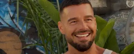 Ricky Martín, en el videoclip de 'Vuelve'. Ricky Martín, en el videoclip de 'Vuelve'.