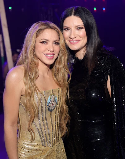 Laura Pausini y Shakira, en los Latin Grammy de 2023 Laura Pausini y Shakira, en los Latin Grammy de 2023