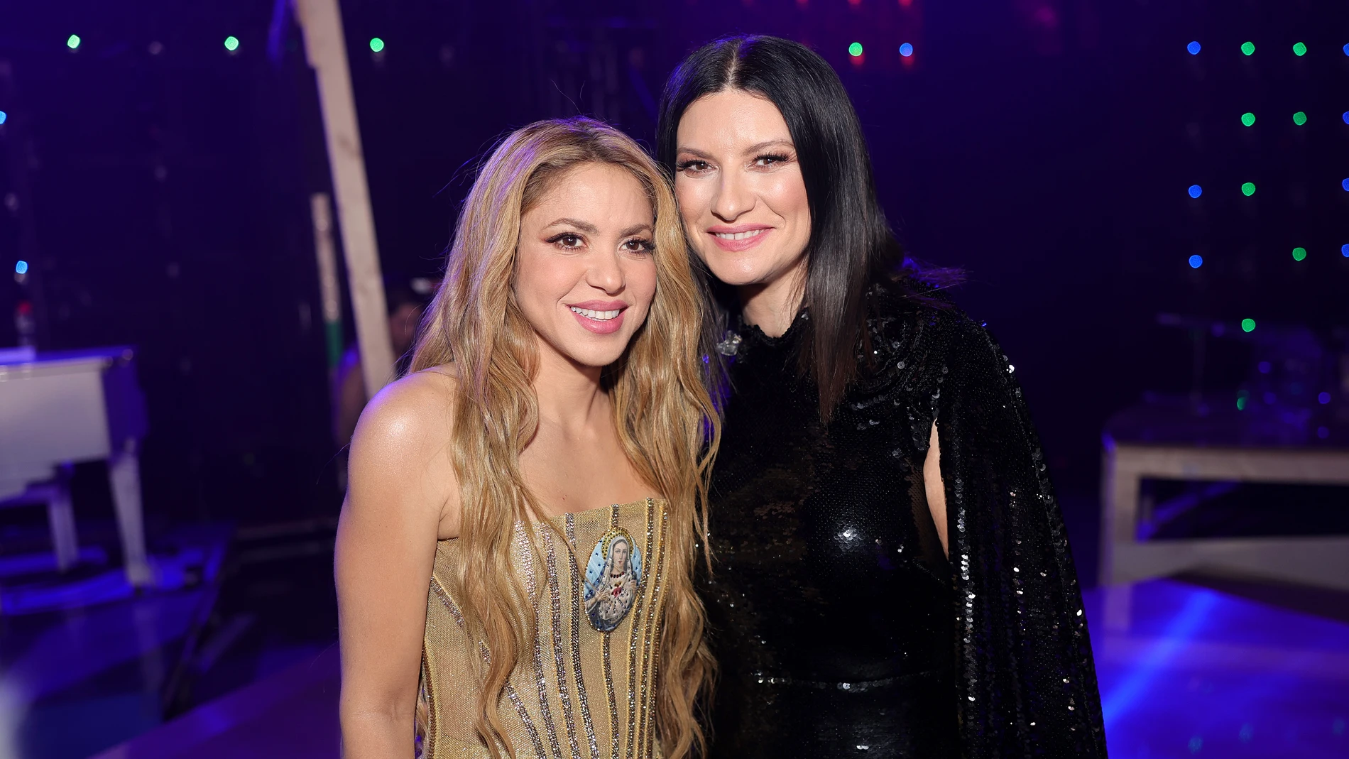 Laura Pausini y Shakira, en los Latin Grammy de 2023 Laura Pausini y Shakira, en los Latin Grammy de 2023