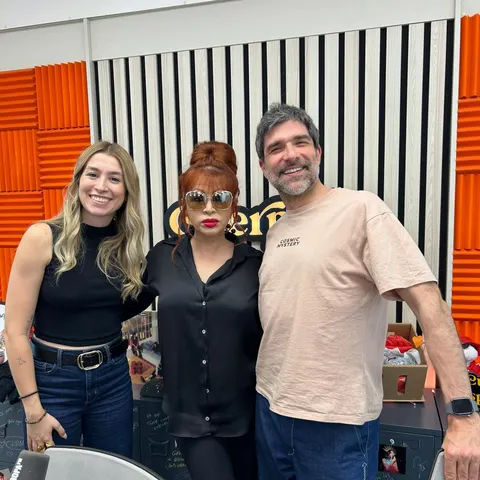 Yurena, con Eva Soriano y Nacho García en Cuerpos especiales Yurena, con Eva Soriano y Nacho García en Cuerpos especiales