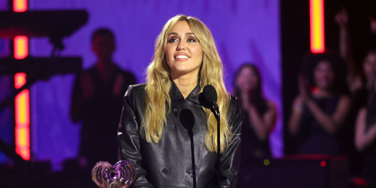 Miley Cyrus en los iHeartRadio Music Awards 2026