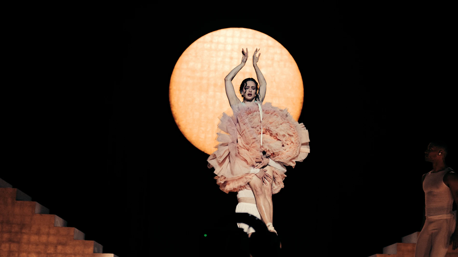 Rosalía en el Movistar Arena de Madrid con el 'LUX TOUR' Rosalía en el Movistar Arena de Madrid con el 'LUX TOUR'