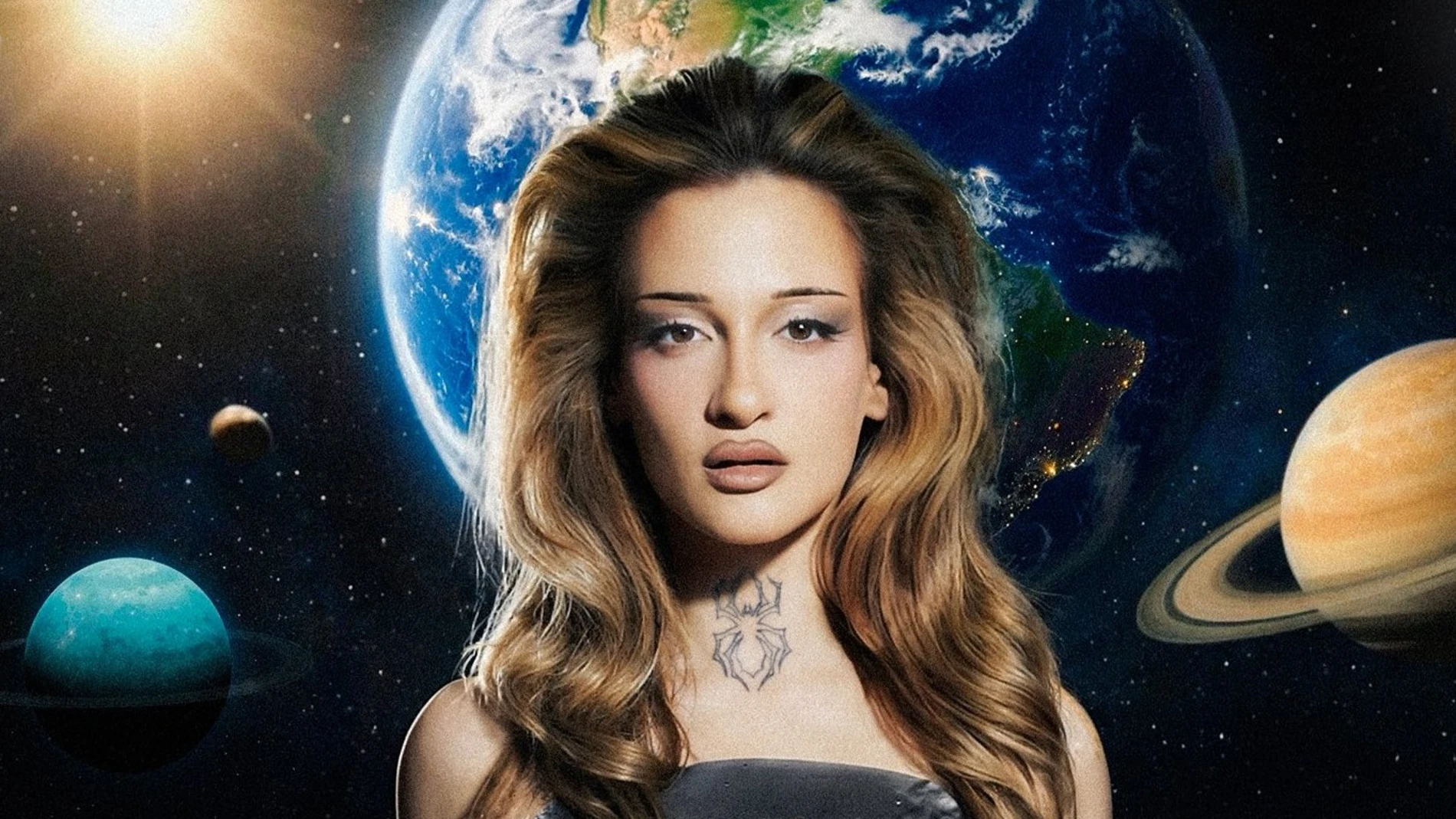 Luna Ki en la portada de su disco 'LUNA' Luna Ki en la portada de su disco 'LUNA'