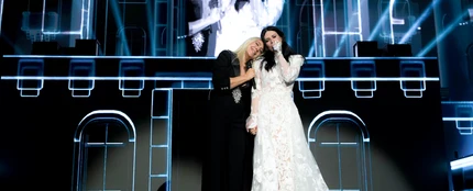 Mónica Naranjo y Laura Pausini en el Palau Sant Jordi de Barcelona Mónica Naranjo y Laura Pausini en el Palau Sant Jordi de Barcelona