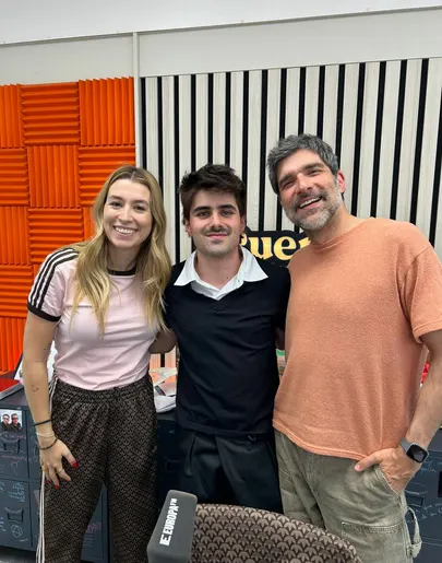 Martin Urrutia con Eva Soriano y Nacho García en 'Cuerpos especiales' Martin Urrutia con Eva Soriano y Nacho García en 'Cuerpos especiales'