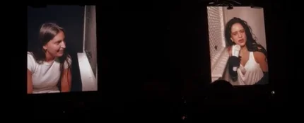 Rosalía, en su confesionario con la futbolista Kila Nazareth en Lisboa. Rosalía, en su confesionario con la futbolista Kila Nazareth en Lisboa.