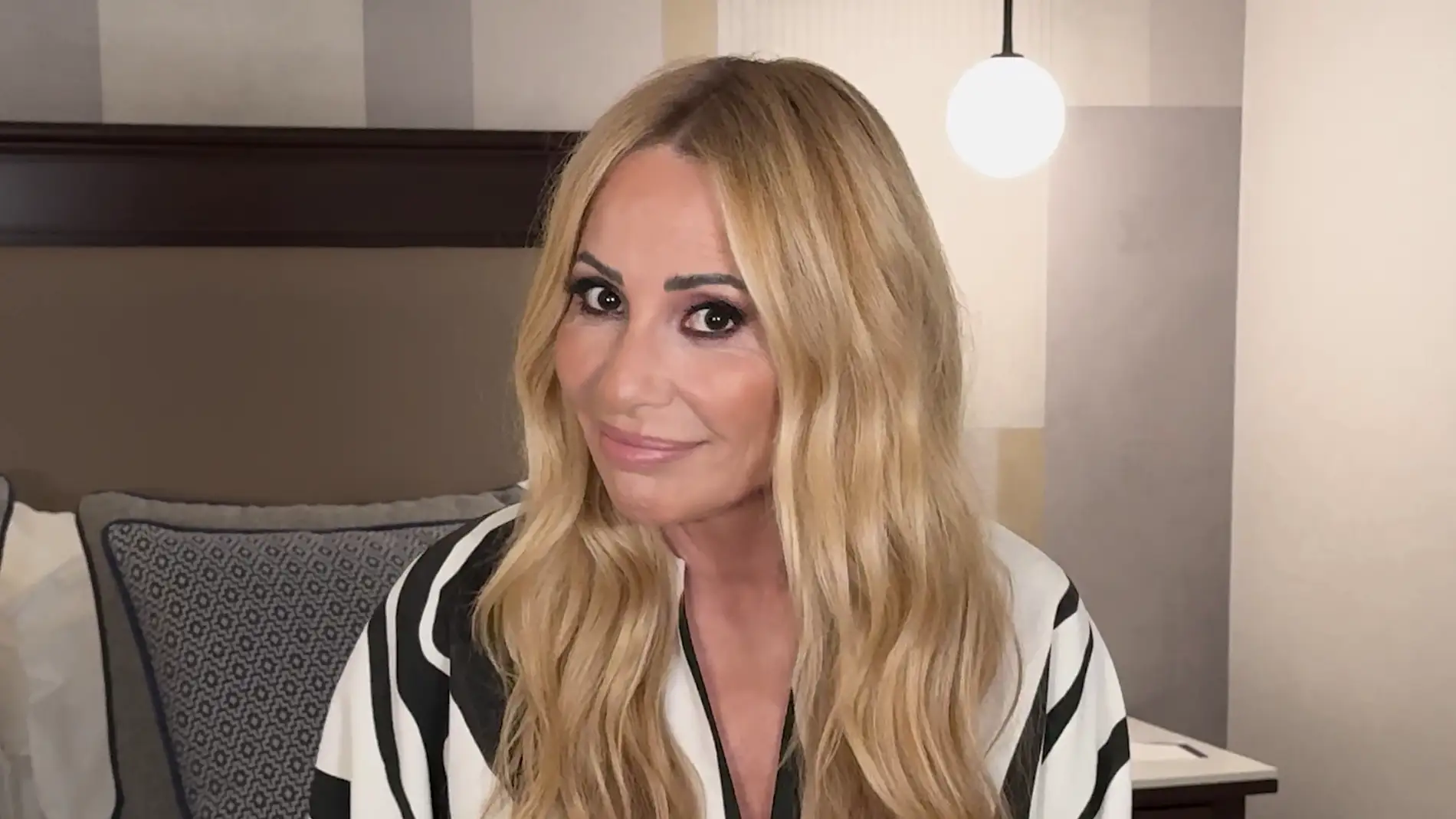 Marta Sánchez, Antonio Resines o Glòria Serra recuerdan su peor fiesta: “Haberlas, haylas” Marta Sánchez, Antonio Resines o Glòria Serra recuerdan su peor fiesta: “Haberlas, haylas”