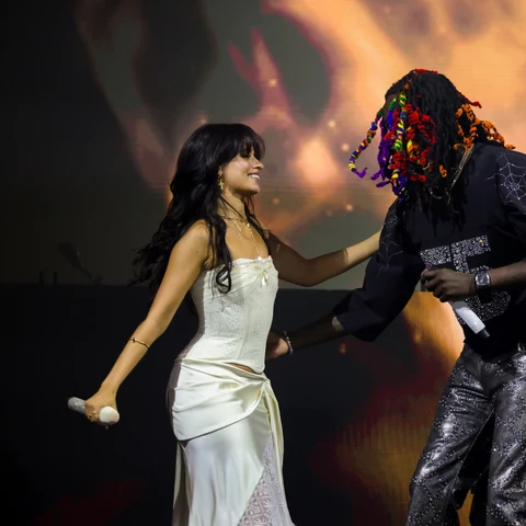 Camila Cabello y Young Thug en Coachella Camila Cabello y Young Thug en Coachella