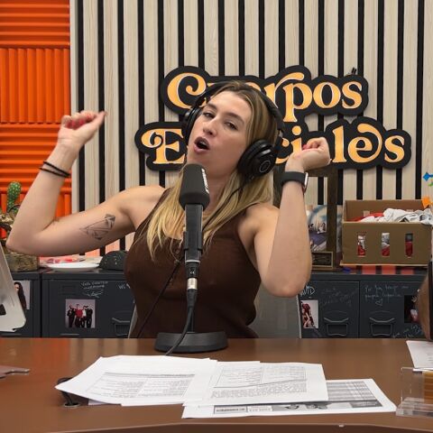 Eva Soriano le grita a una nube en 'Cuerpos especiales'