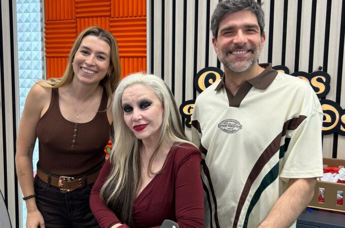 Fangoria con Eva Soriano y Nacho García en 'Cuerpos especiales'
