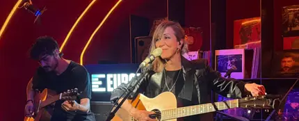 Nena Daconte en Local de Ensayo Europa FM Nena Daconte en Local de Ensayo Europa FM