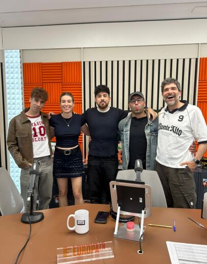 Veintiuno con Eva Soriano y Nacho García en Cuerpos especiales