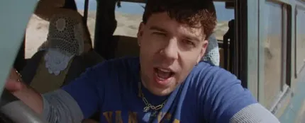 Quevedo en el videoclip de 'LA GRACIOSA' Quevedo en el videoclip de 'LA GRACIOSA'