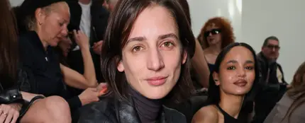 Rachel Marx asistiendo a un desfile de la Paris Fashion Week 2026 Rachel Marx asistiendo a un desfile de la Paris Fashion Week 2026