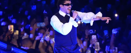 Bad Bunny actuando en Japón Bad Bunny actuando en Japón