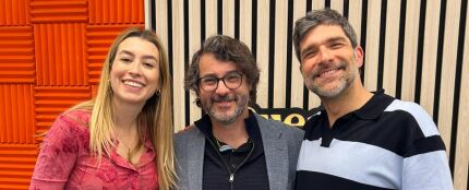 Fernando Vel&aacute;zquez, con Eva Soriano y Nacho Garc&iacute;a en 'Cuerpos especiales'