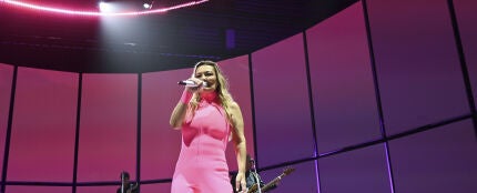 Amaia Montero, en el primer concierto de la gira 'Tantas cosas que contar' de La Oreja de Van Gogh.