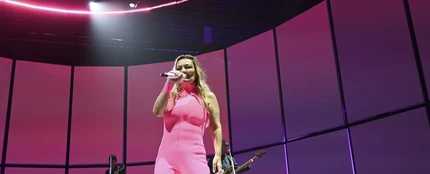 Amaia Montero, en el primer concierto de la gira 'Tantas cosas que contar' de La Oreja de Van Gogh. Amaia Montero, en el primer concierto de la gira 'Tantas cosas que contar' de La Oreja de Van Gogh.