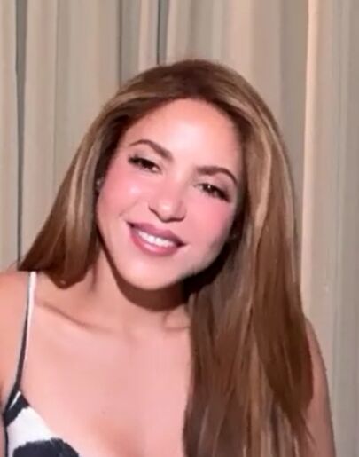 Shakira en su encuentro europeo con medios, con Europa FM.