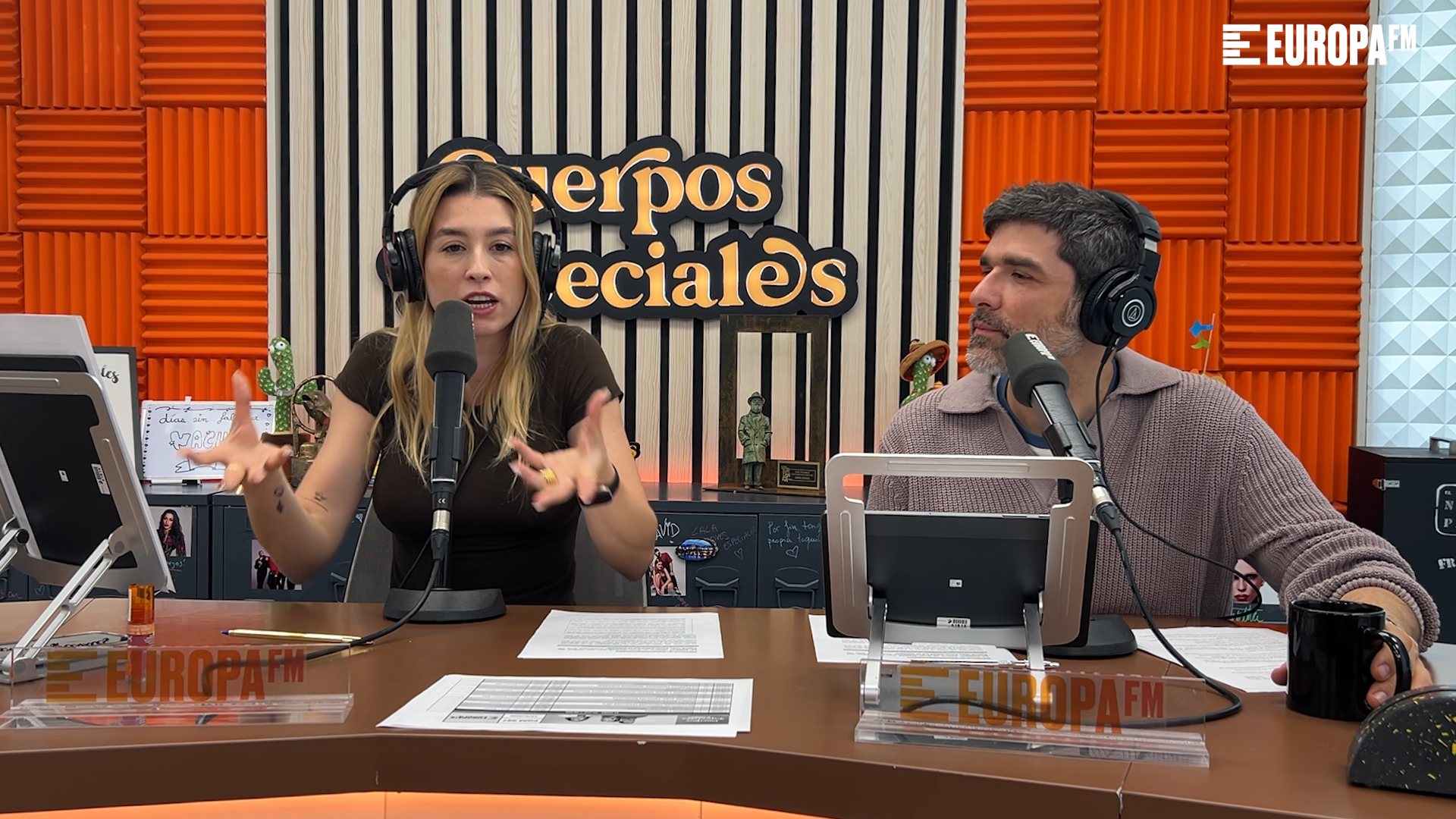 Eva Soriano le grita a una nube en Cuerpos especiales Eva Soriano le grita a una nube en Cuerpos especiales