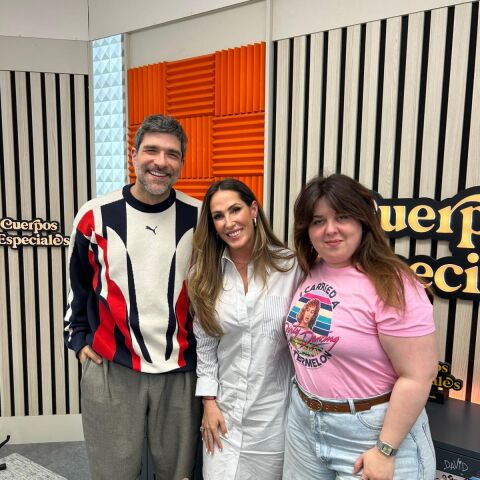 Malú, con Nacho García y Lalachus en 'Cuerpos especiales'