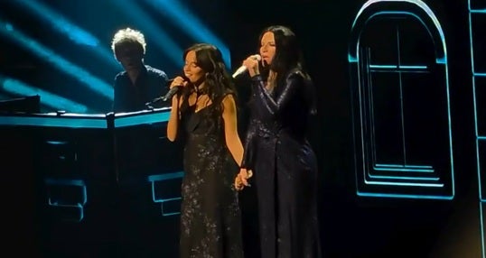Camila Cabello y Laura Pausini en Miami Camila Cabello y Laura Pausini en Miami
